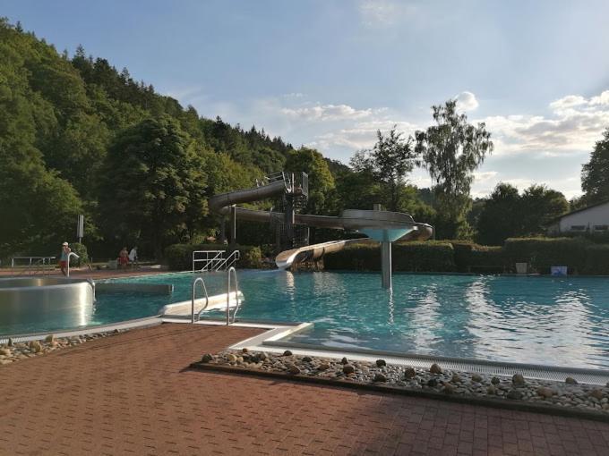 Ferienhaus Hescheld With Private Jacuzzi Hellenthal Eksteriør bilde