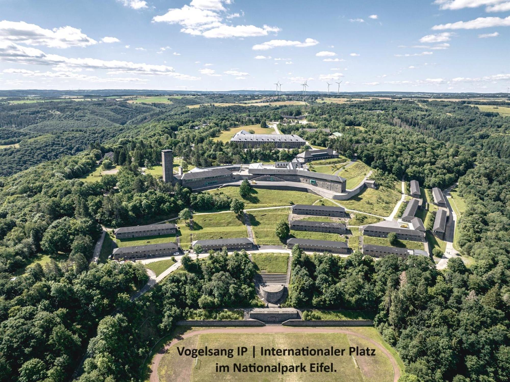 Ferienhaus Hescheld With Private Jacuzzi Hellenthal Eksteriør bilde