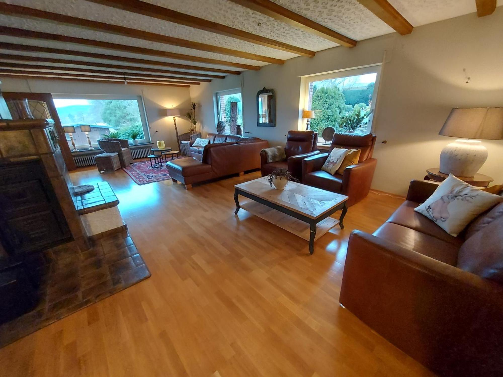 Ferienhaus Hescheld With Private Jacuzzi Hellenthal Eksteriør bilde