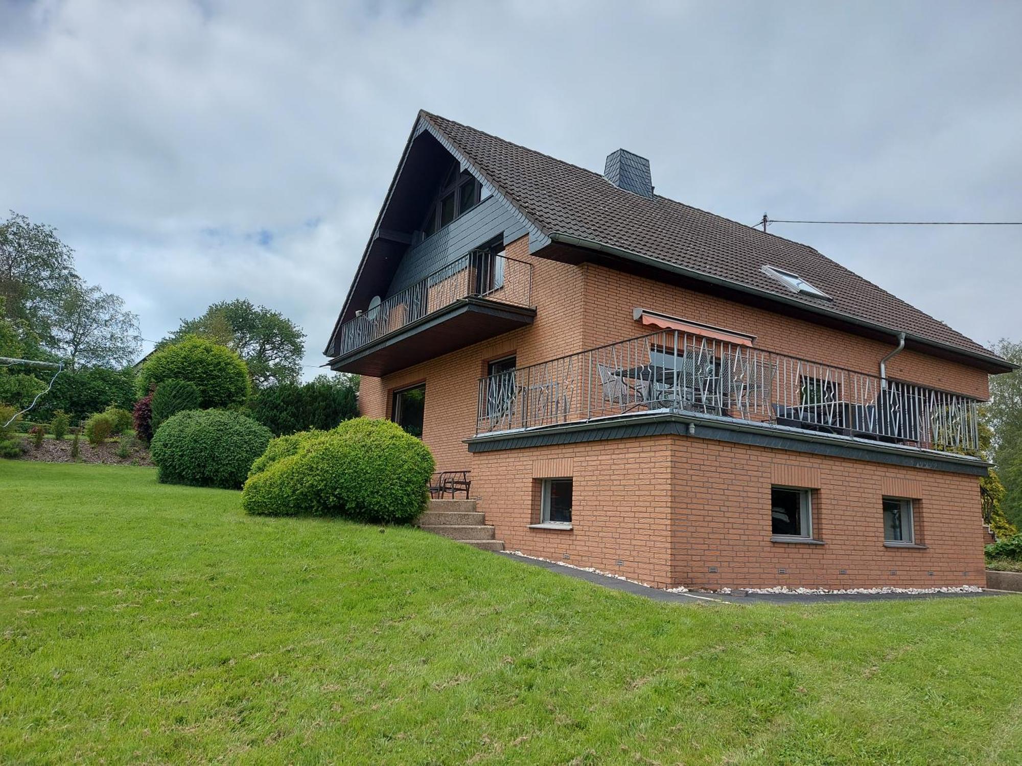 Ferienhaus Hescheld With Private Jacuzzi Hellenthal Eksteriør bilde